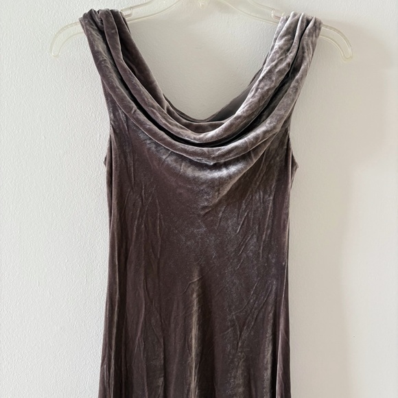 NWT Reformation Elvie Velvet Dress - Picture 6 of 8